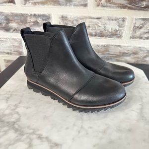 Sorel Harlow Chelsea Black Leather Ankle Boots Size 5.5 Shoes